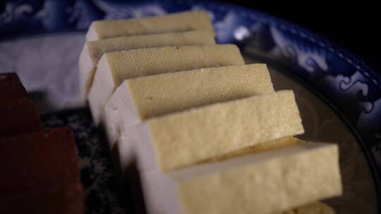 火锅豆腐血豆腐白豆腐视频素材模板下载