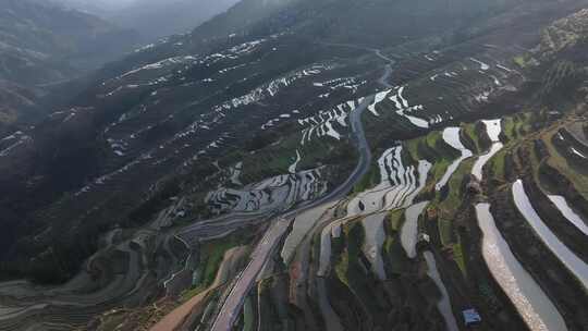 贵州黔东南加榜梯田古村落公路旅行航拍风光