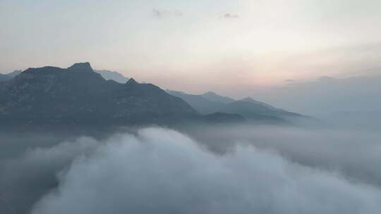 雨后泰山 云海玉盘