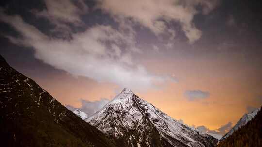 雪山自然风光延时