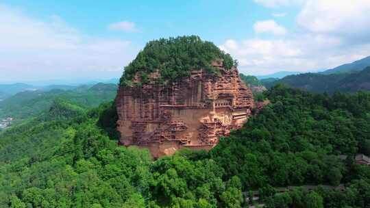 甘肃天水麦积山石窟