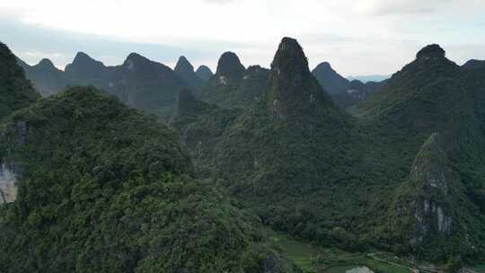 广西阳朔山景民宿风光