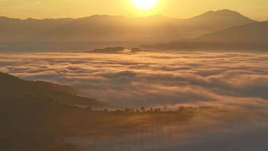 景迈山大金塔云海日出