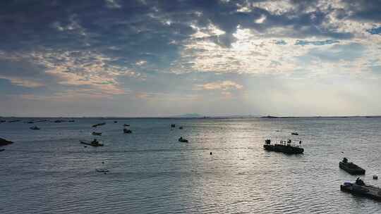 台湾海峡，大海中的岛屿和船舶