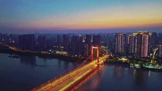 鹦鹉洲大桥晚霞夜景