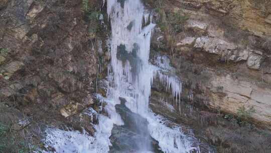 冰瀑布流水水流