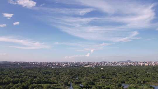 浙江杭州西溪湿地夏季云航拍延时风光