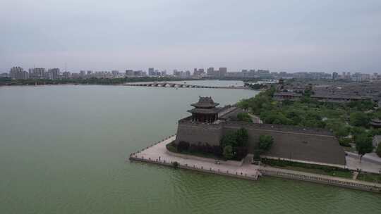 山东聊城中国水上古城古城墙角楼航拍视频素材模板下载