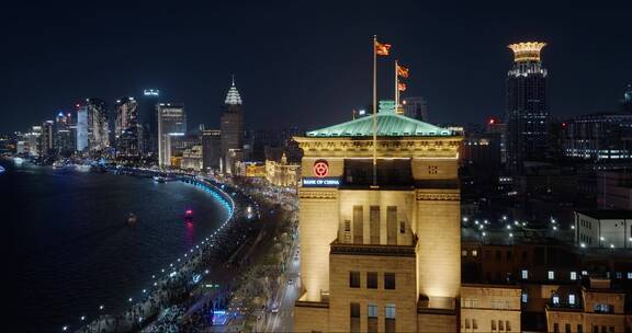 航拍上海外滩万国建筑群夜景