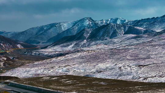 川藏雪山空镜航拍2