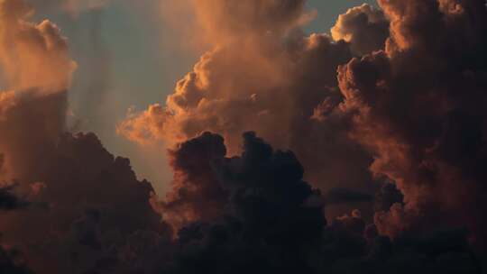 夕阳西下云卷云舒火烧云晚霞橙色云朵延时