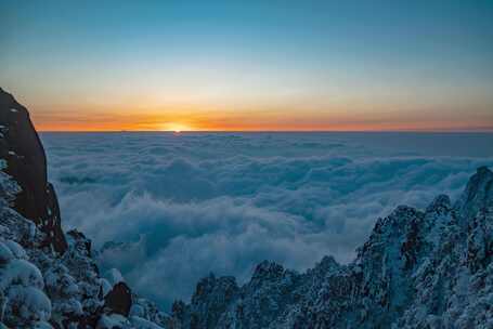 黄山雪景云海延时