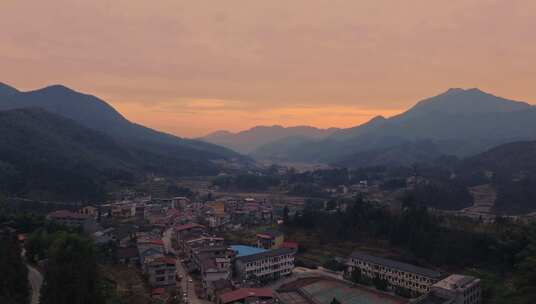 日出夕阳黄昏日落黎明山区乡村村庄山沟