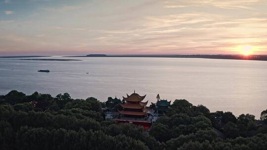 湖南洞庭湖风光带岳阳楼风景区航拍