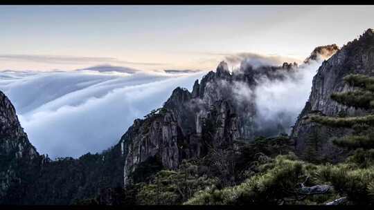 航拍黄山云海日出高山云雾翻涌旅游宣传片视频素材模板下载