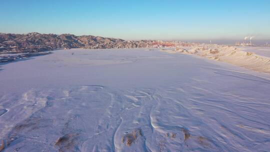 嘉峪关黑山湖雪景