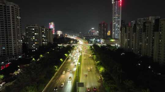 夜晚城市道路航拍城市交通车流夜景街道风光