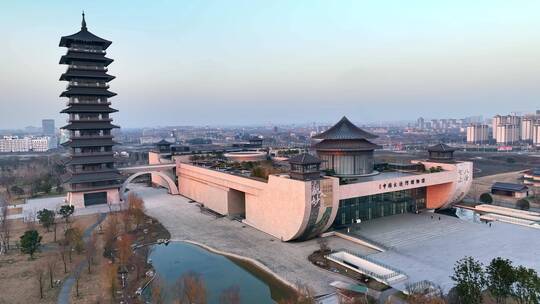 江苏扬州中国大运河博物馆日落航拍4K素材