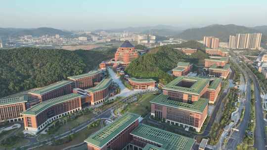 深圳光明区中山大学校区航拍学校建筑风光