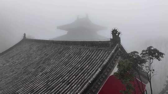 武当山南岩景区大雾旅行航拍