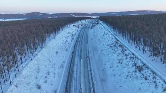 冬季大兴安岭林区交通运输冰雪路面高速公路