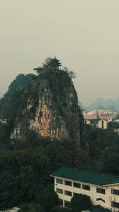 旅游景区广西桂林叠彩山5A景区