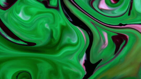 流动的绿色液体