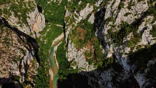 Verdon峡谷，河流，峡谷，悬崖