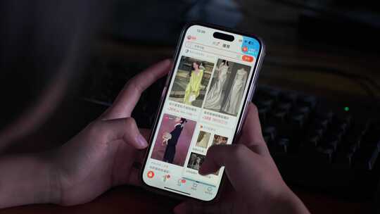 上班逛手机淘宝购物玩手机淘宝购物