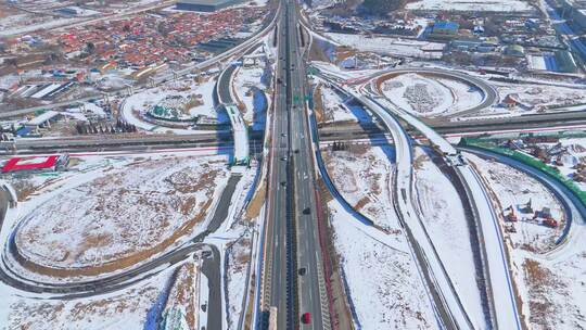 航拍冬季雪后城市立交桥城市风景视频素材