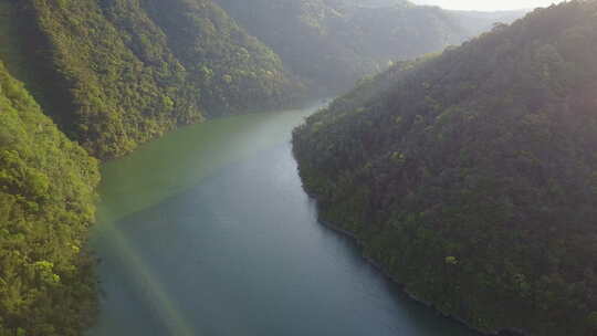 江西水坝航拍山脉深山河流远景视频素材模板下载