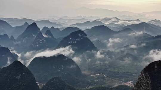 航拍桂林喀斯特地貌山峰山脉