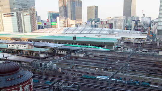 东京火车站高速列车轨道
