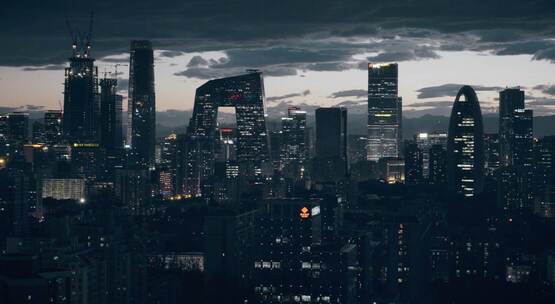 北京城市空镜科幻感 中央电视台总台 雨后