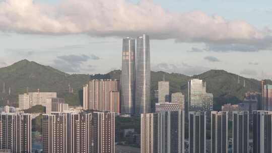 深圳龙华儿童医院旱地拔葱双子塔