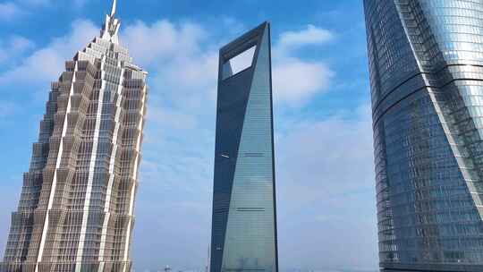上海浦东新区航拍陆家嘴金茂大厦三件套高楼