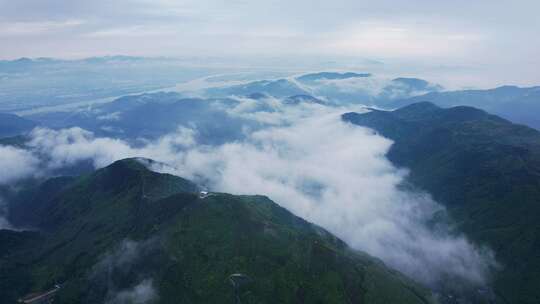 航拍山川高山云海