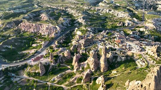 土耳其卡帕多西亚格雷梅历史国家公园乌奇萨尔城堡的绝妙景色