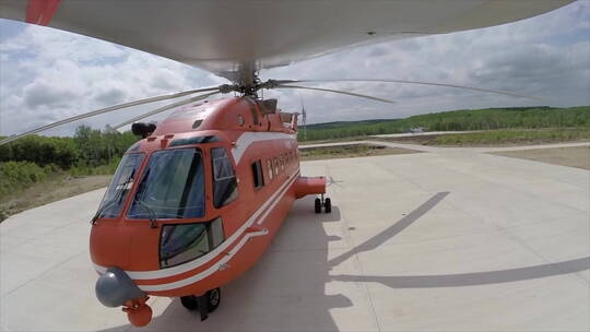 实拍消防直升机演习训练空镜