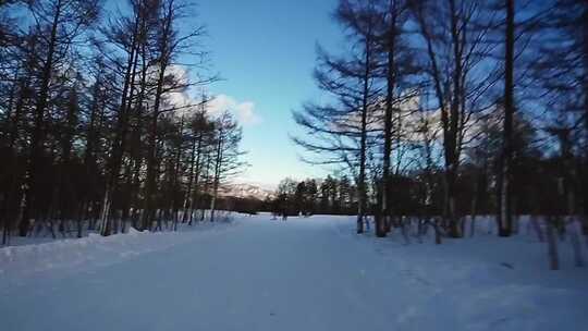 滑雪场滑雪