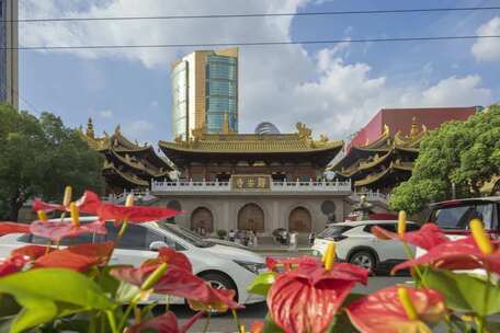 上海静安寺车辆车流街道城市交通延时摄影