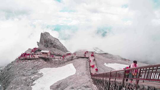 玉龙雪山云海