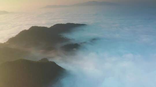 航拍高山群山山峰之间云雾云海
