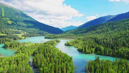 新疆北疆阿勒泰喀纳斯景区神仙湾风景航拍