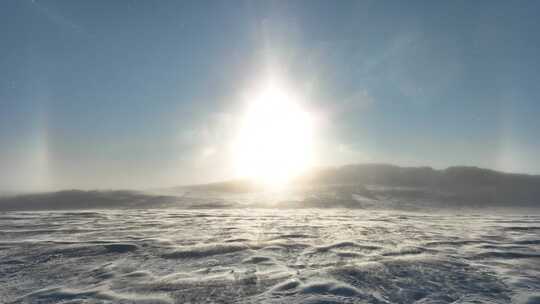 冬天草原雪地风吹雪白毛风寒风冷风