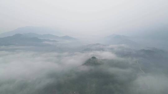 山城梦幻云海意境自然美景延时航拍视频素材模板下载