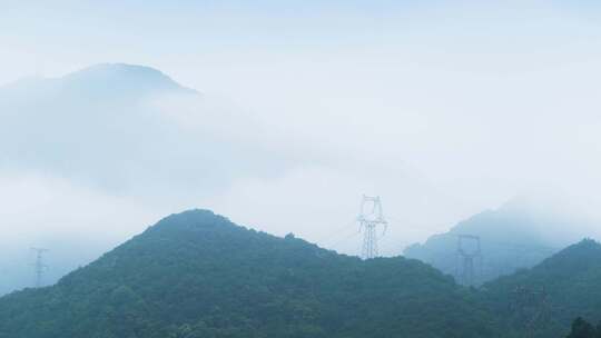 高山电力输电塔云雾延时