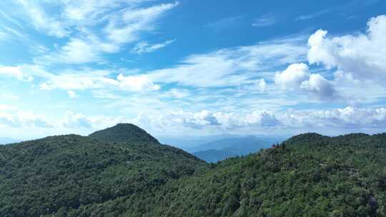 福建山峰航拍山区山脉森林群山蓝天白云风景