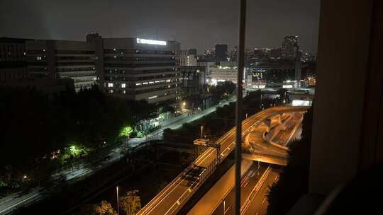 城市夜晚街道交通及建筑景观