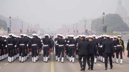 印度海军为共和国日阅兵排练